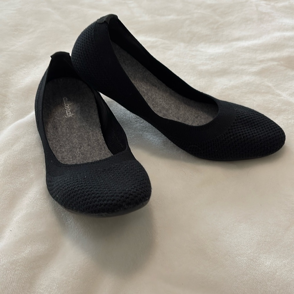 Women’s flats